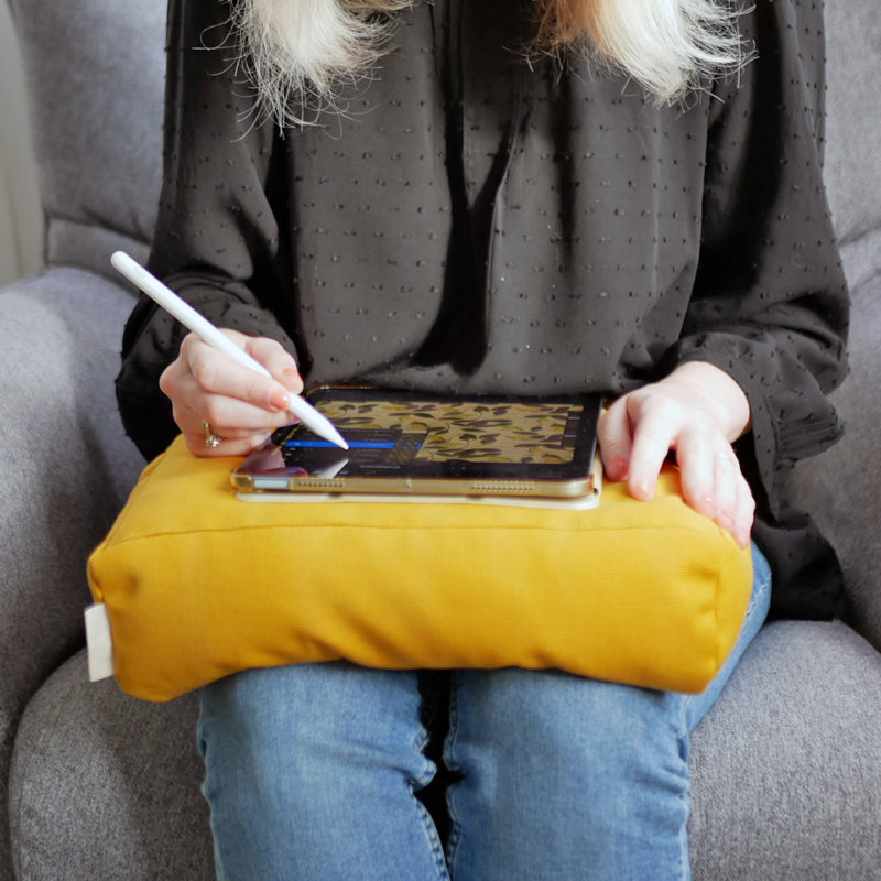 Couture : patron de coussin pour tablette