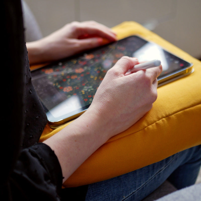 Couture : patron de coussin pour tablette